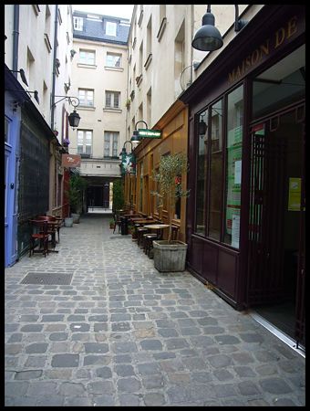 P1990894