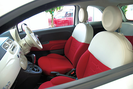 Fiat 500 1.2 8V Lounge 内装