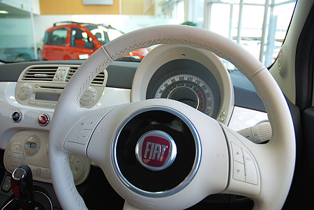 Fiat 500 1.2 8V Lounge インパネまわり