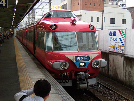 7001F普通須ヶ口行き