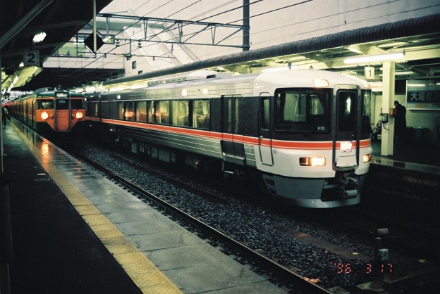 JR西日本 113系と373系 F11