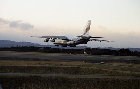 アントノフ４