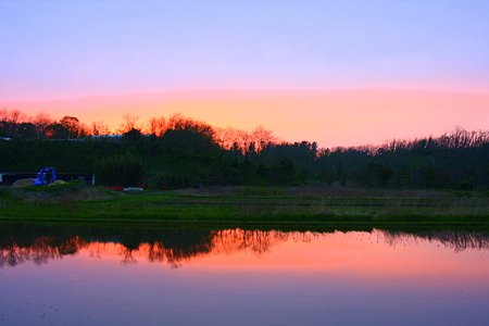 昨日の夕暮れ　　　田植え前に！