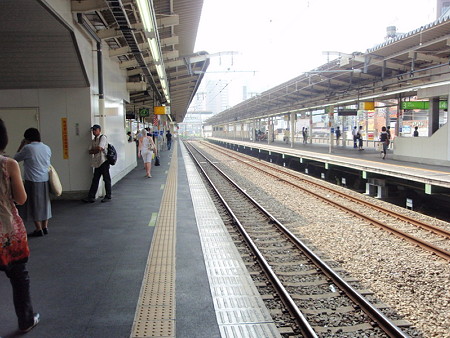 町田駅２番線