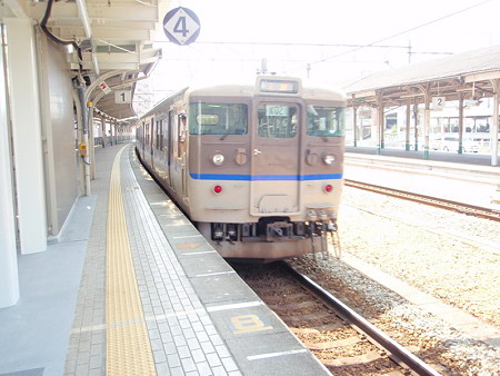 １１５系（尾道駅）