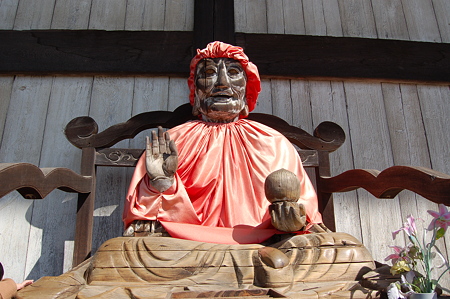 東大寺大仏殿 賓頭盧尊者像(びんずるそんじゃぞう)