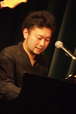 20120627e#040