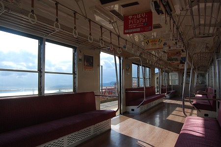 山陽電車の中から