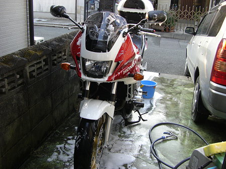 やっぱ洗車