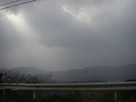雨降ってそう