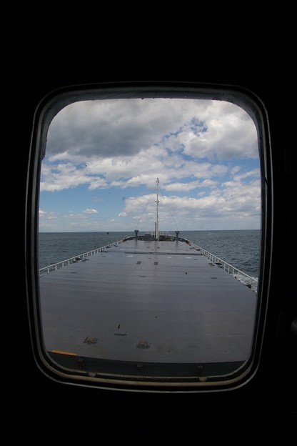Photos: 船窓から