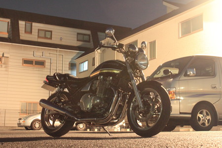 ZEPHYR1100 黒虎