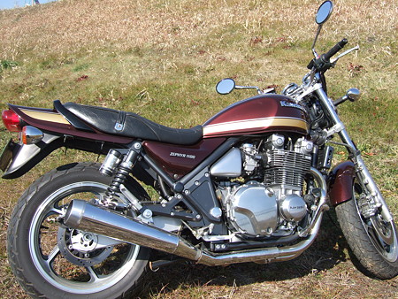 ゼファー1100