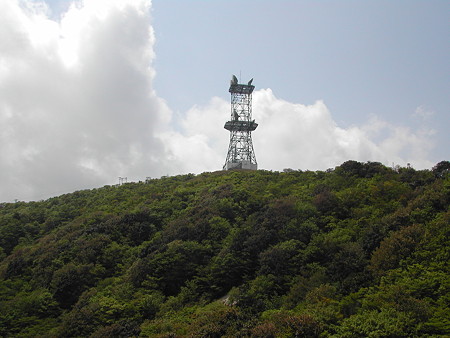 石榑峠 ドコモの電波塔らしきもの